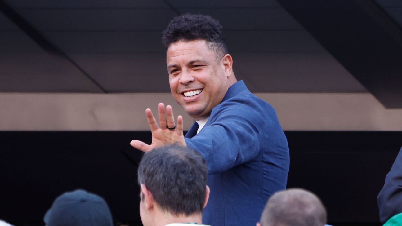 2026世界杯名流云集：马霍姆斯、Jay Z等亮相赛场